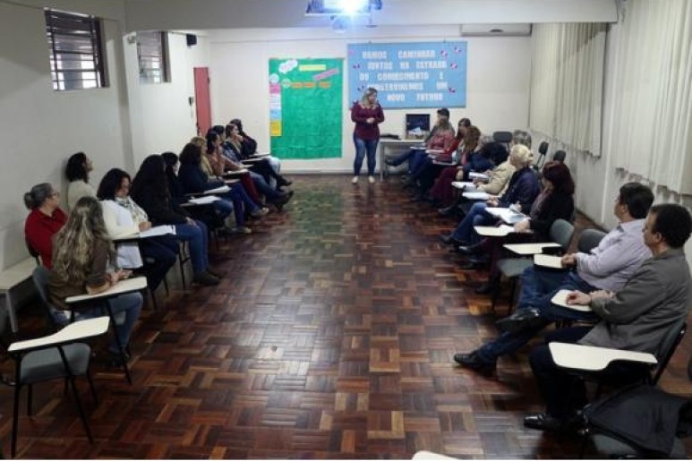 Capa notícia Cultura empreendedora: Projeto Acislo na Escola é lançado na Sóror Angélica 