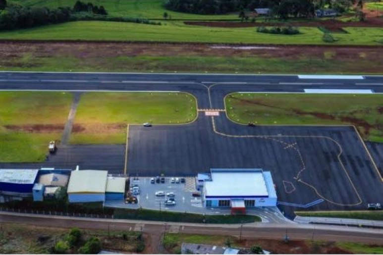 Capa notícia Pesquisa quer identificar perfil de usuários dos aeroportos de Pato Branco e Chapecó