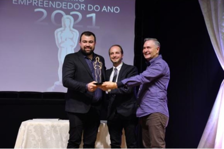 Capa notícia Em noite especial, empresariado lourenciano é homenageado e reconhecido em evento da Acislo