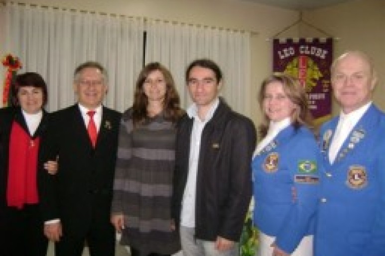 Capa notícia Presidente da ACISLO participa da posse da diretoria do Leo e Lions Clube