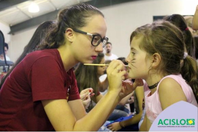 Capa notícia Páscoa Encantada promove a integração das famílias 